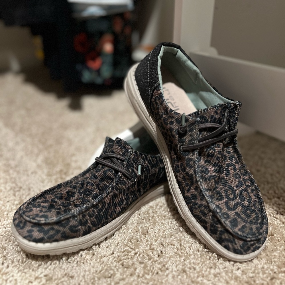 HEY DUDE leopard shoes